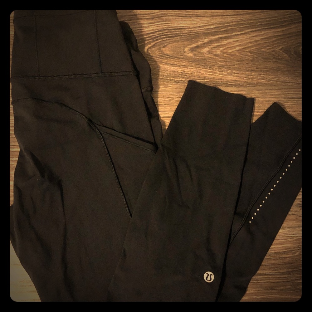 Fast & Free, size 6